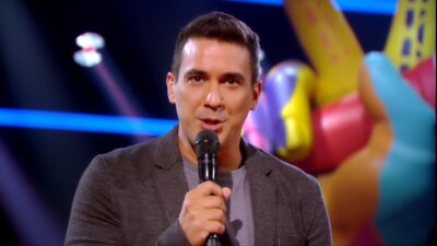 André Marques no comando do The Voice Kids
(Foto: Reprodução/Globo)
