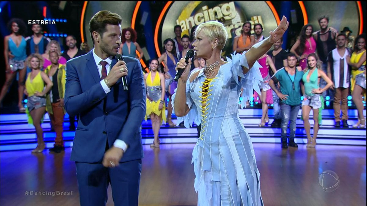 http://tvfoco.uai.com.br/wp-content/uploads/2015/05/Daniela-Mercury.jpg