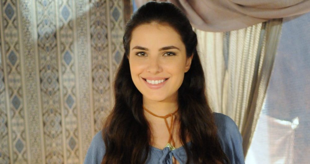 http://tvfoco.uai.com.br/wp-content/uploads/2015/05/Daniela-Mercury.jpg