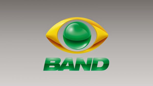 http://tvfoco.uai.com.br/wp-content/uploads/2015/05/Daniela-Mercury.jpg