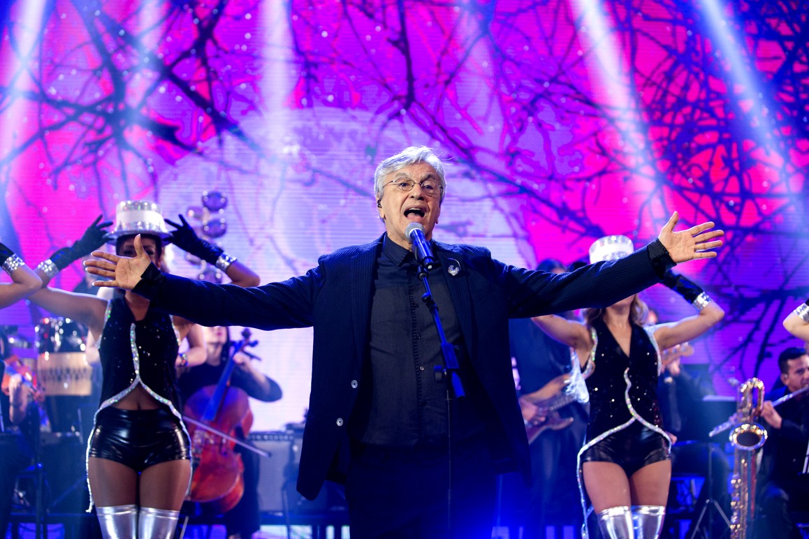 http://tvfoco.uai.com.br/wp-content/uploads/2015/05/Daniela-Mercury.jpg