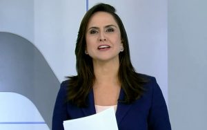 SP Record com a Apresentadora Carla Cecato
