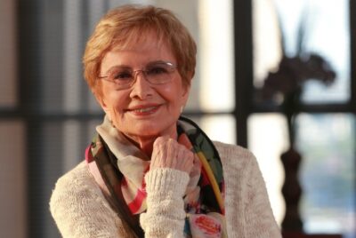 Atriz Gloria Menezes está internada (Foto divulgação)