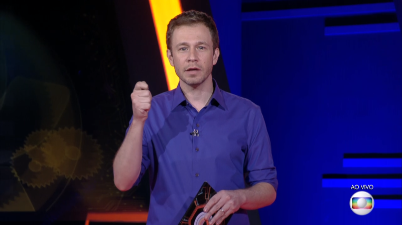 O apresentador Tiago Leifert no comando do BBB18 (Foto: Reprodução/Globo)