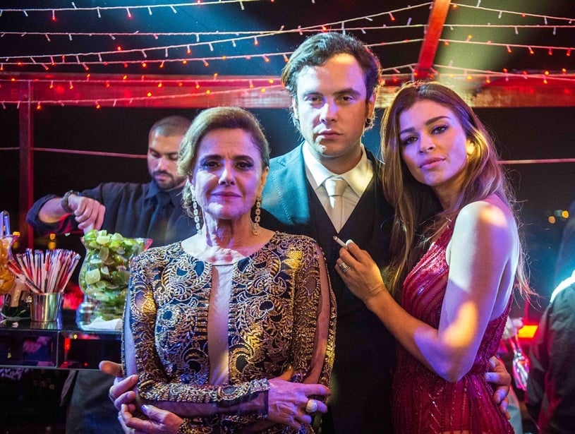 Família sinistra de O Outro Lado do Paraíso (Foto: Divulgação/Globo)