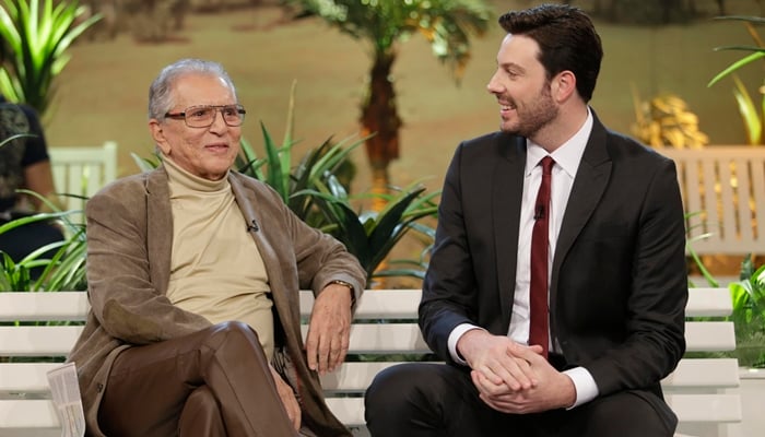 Carlos Alberto de Nóbrega é entrevista por Danilo Gentili para o The Noite (Foto: Rodrigo Belentani/SBT)