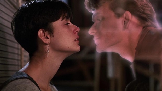Cena de Ghost: Do Outro Lado da Vida (Foto: Divulgação)