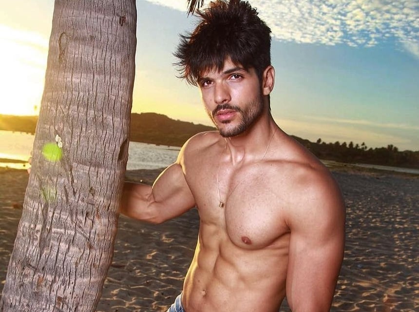 Lucas geme muito alto no BBB18 (Foto: Reprodução)