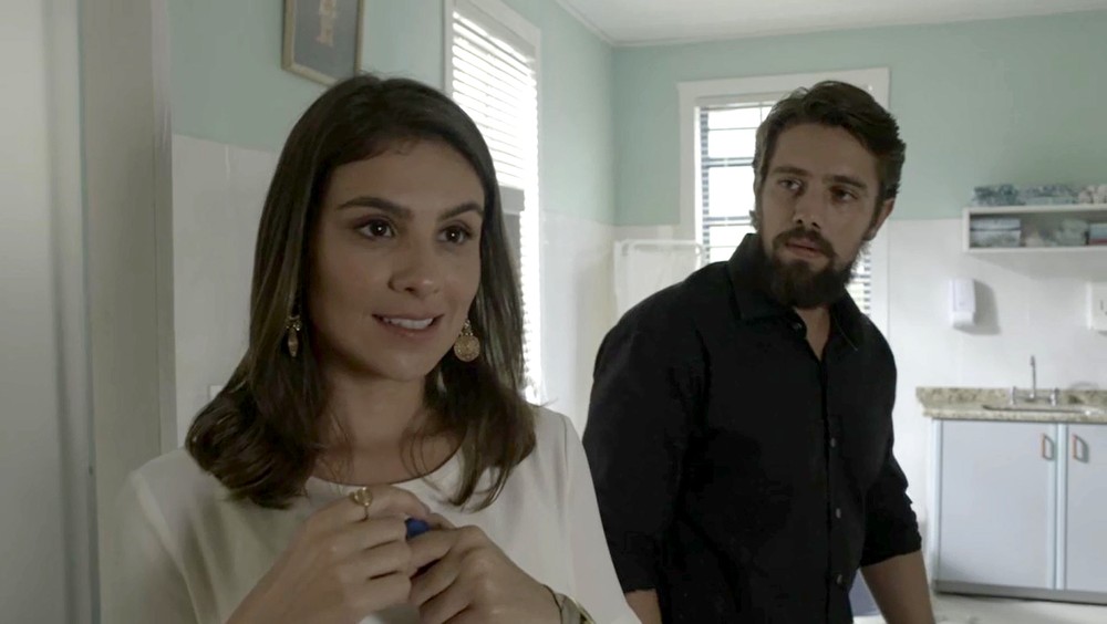 Tônia e Renato em O Outro Lado do Paraíso (Foto: Reprodução)