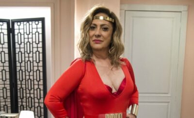 Nádia com uma de suas fantasias em O Outro Lado do Paraíso (Foto: Reprodução)