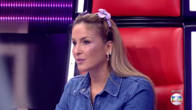Claudia Leitte no The Voice Kids
(Foto: Reprodução/Globo)