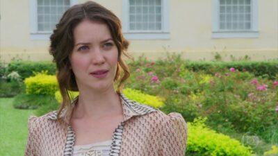Elisabeta (Nathalia Dill) em cena de Orgulho e Paixão
(Foto: Reprodução/Globo)