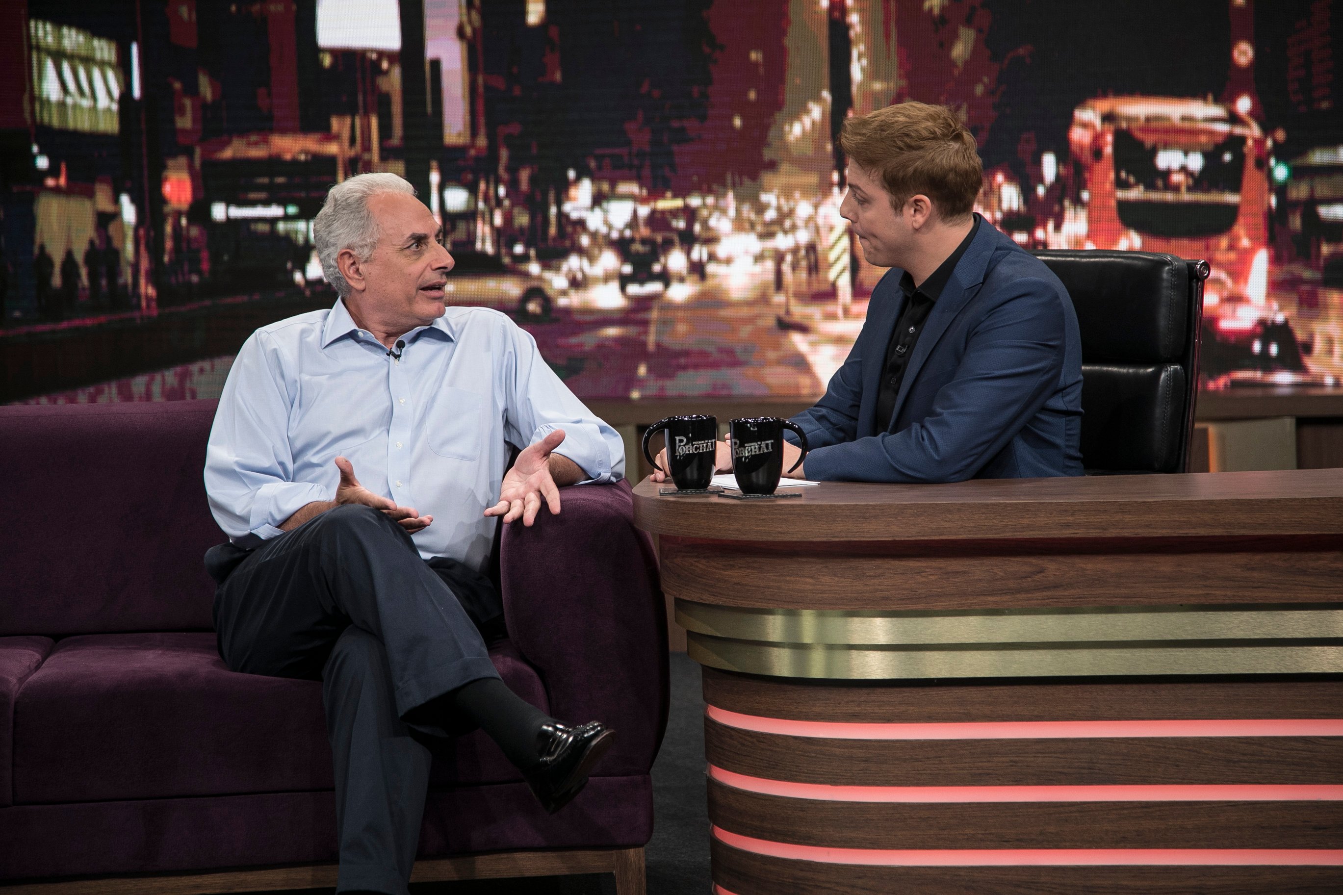 Willian Waack deu primeira entrevista em um programa de TV após demissão da Globo (Foto Edu Ribeiro/RecordTV)