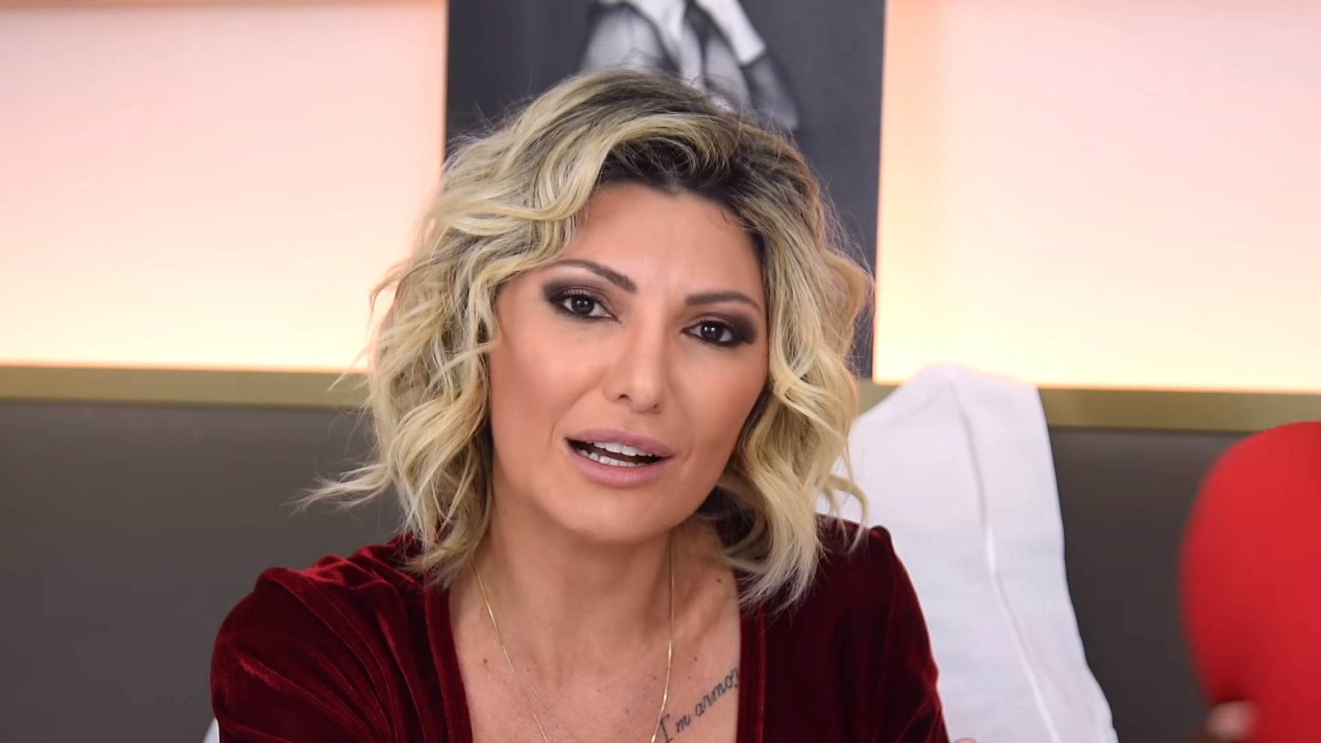 http://tvfoco.uai.com.br/wp-content/uploads/2015/05/Daniela-Mercury.jpg