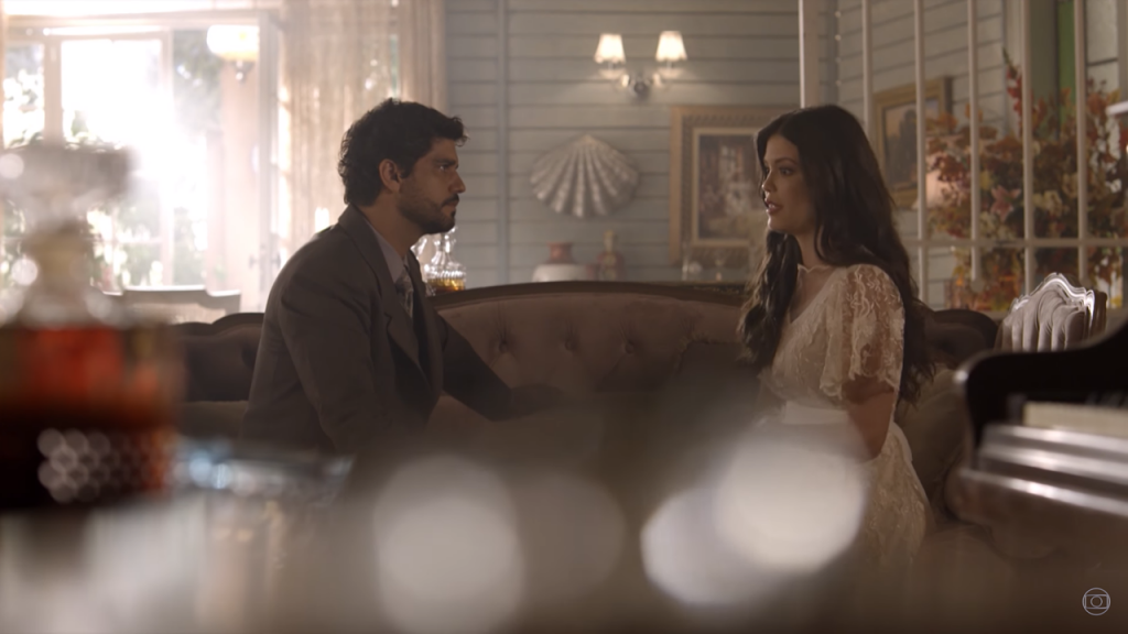 Bruno Cabrerizo e Vitória Strada em cena na novela Tempo de Amar.. (Foto: Reprodução/TV Globo)