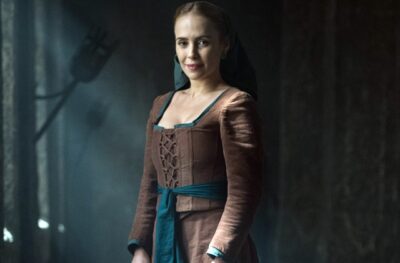 Diana (Fernanda Nobre) no castelo
(Foto: Globo/Estevam Avellar)
