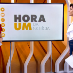 Monalisa Perrona é surpreendida no Hora 1 por Izabella Camargo. (Foto: Reprodução/TV Globo)