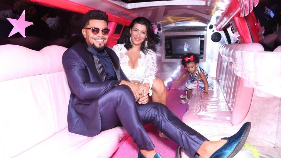 Naldo e a esposa em evento no Rio de Janeiro. (Foto: AgNews)