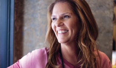 Sucesso no cinema, roteirista Patrícia Andrade apresentou projeto de minissérie à Globo. (Foto: Divulgação)