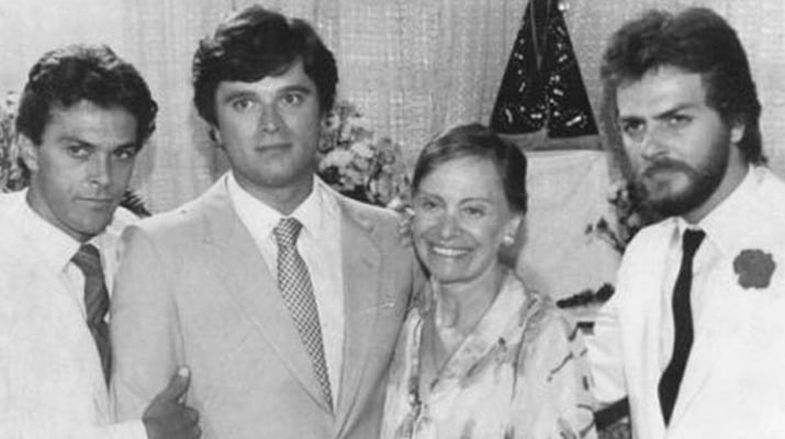 Elenco principal da novela Meus Filhos, Minha Vida, do SBT. (Foto: Reprodução)