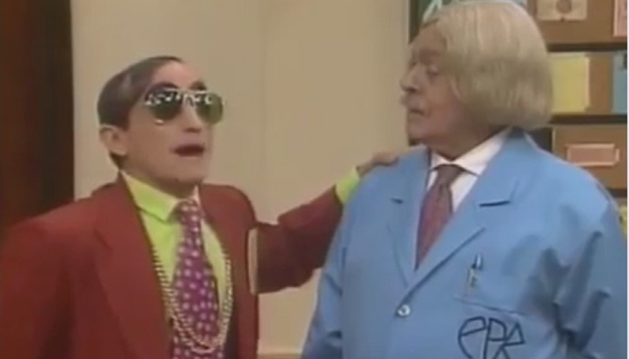 Zé Modesto com Chico Anysio na Escolinha do Professor Raimundo (Foto: Reprodução/Internet)