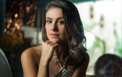 Tônia mentia para Lívia (Foto: Reprodução)