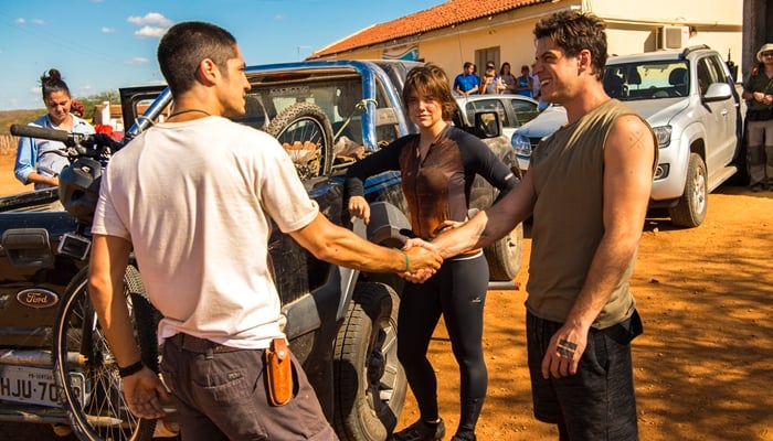 Hermano (Gabriel Leone), Maria (Alice Wegmann) e Nonato (Marco Pigossi) (Foto: Globo/Estevam Avellar)