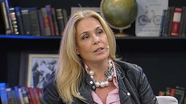 A atriz Carolina Ferraz (Foto: Divulgação/RedeTV)