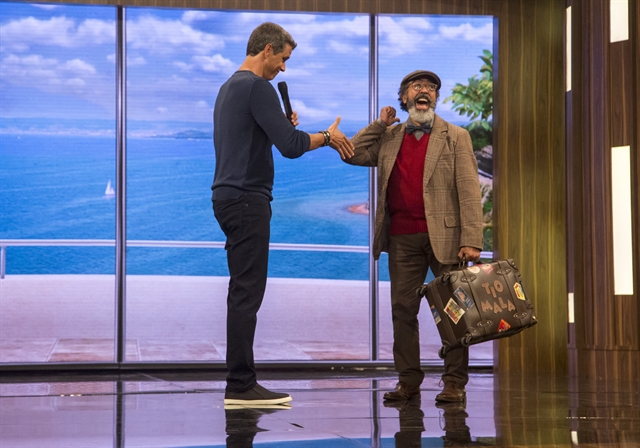 Márcio Garcia e o Tio Mala (Ademir de Souza) (Foto: Globo/Marília Cabral)