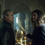 Rodolfo (Johnny Massaro) e Otávio (Alexandre Borges) em cena de Deus Salve o Rei
(Foto: Globo/Marília Cabral)