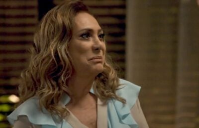 Nádia (Eliane Giardini) em cena de O Outro Lado do Paraíso
(Foto: Divulgação/Globo)