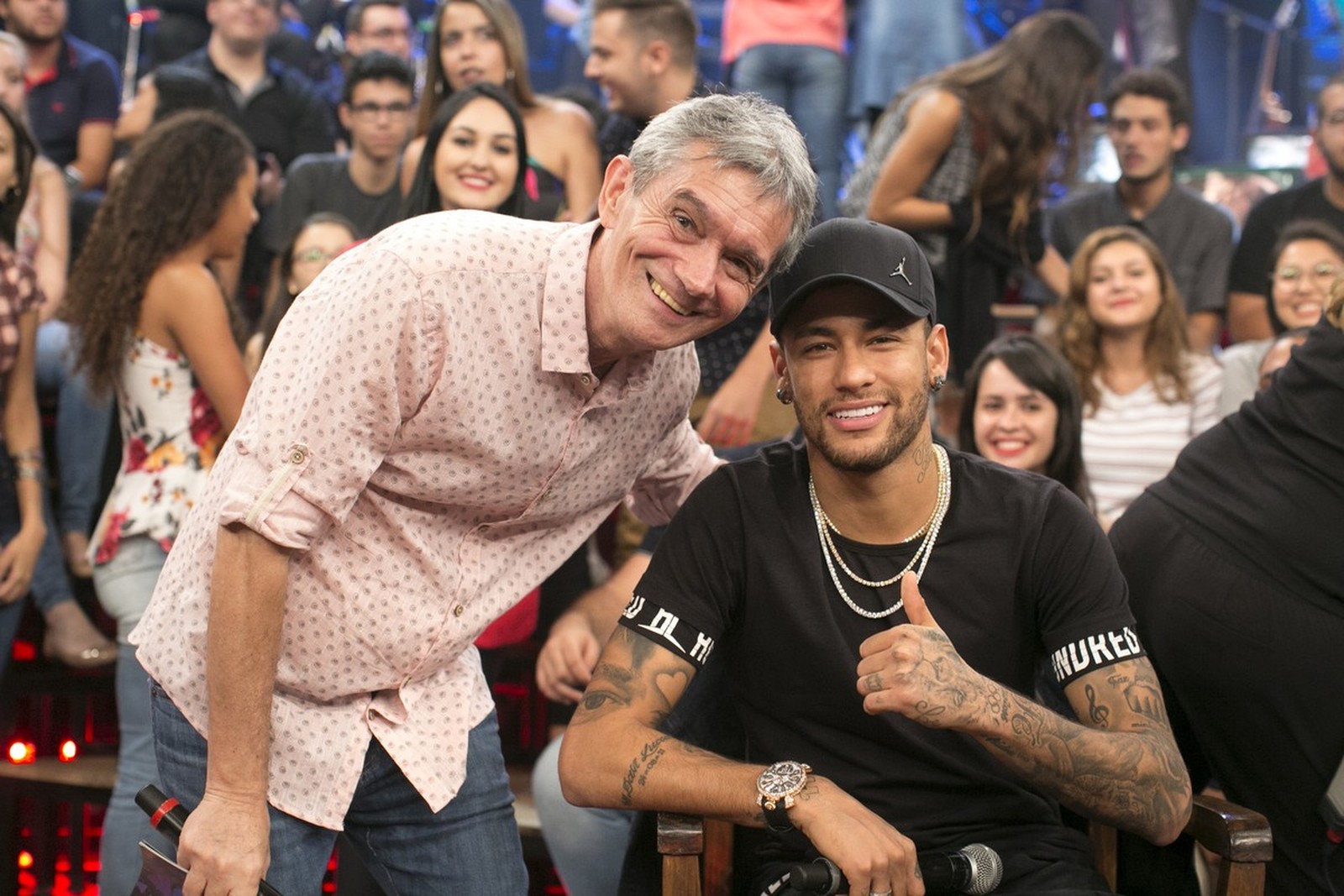 http://tvfoco.uai.com.br/wp-content/uploads/2015/05/Daniela-Mercury.jpg