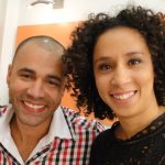 Tida como feia, Thalita Carauta sensualiza, faz topless e ganha muitos elogios