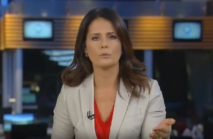 Adriana Araújo comandou o Cidade Alerta em forma de plantão sobre a greve neste sábado (Foto: Reprodução)