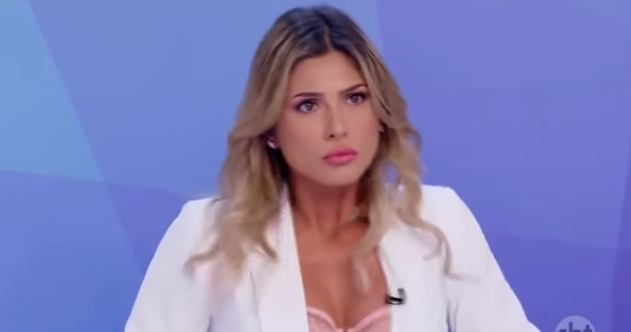 http://tvfoco.uai.com.br/wp-content/uploads/2015/05/Daniela-Mercury.jpg