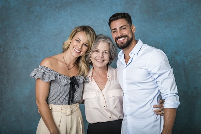 Paolla Oliveira, Irene Ravache e Cauã Reymond (Foto: Globo/Paulo Belote)
