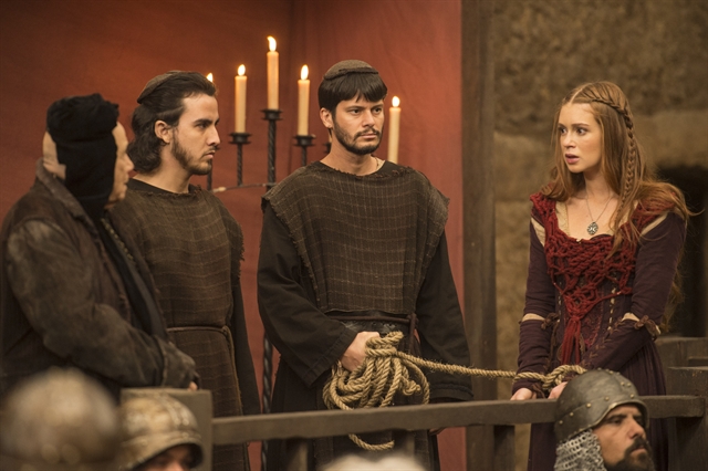 Amália (Marina Ruy Barbosa) durante o julgamento (Foto: Globo/Maurício Fidalgo)