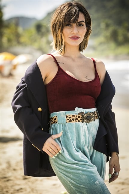 Betina (Cleo Pires) em O Tempo Não Para (Foto: Globo/João Miguel Júnior)