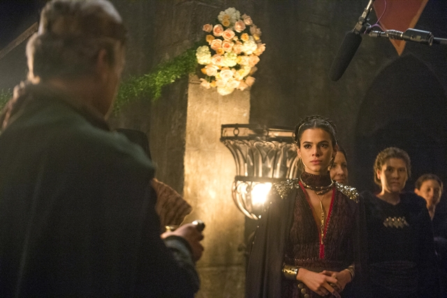 Otávio (Alexandre Borges) e Catarina (Bruna Marquezine) (Foto: Globo/Raquel Cunha)