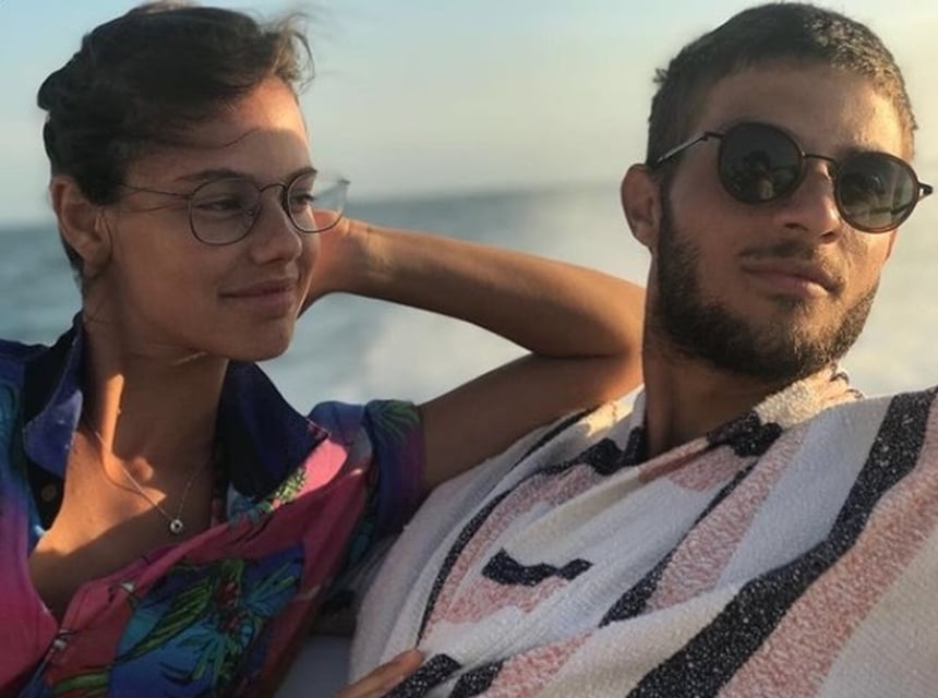 Chay Suede e Laura Neiva (Foto: Divulgação)