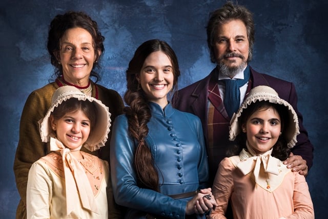 A família Machado de O Tempo Não Para, próxima novela das sete da Globo (Foto: Globo/João Miguel Júnior)