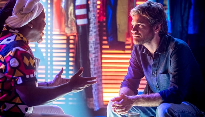 Beto (Emilio Dantas) e Djalminha (Dody So) em cena de Segundo Sol (Foto: Globo/João Cotta)