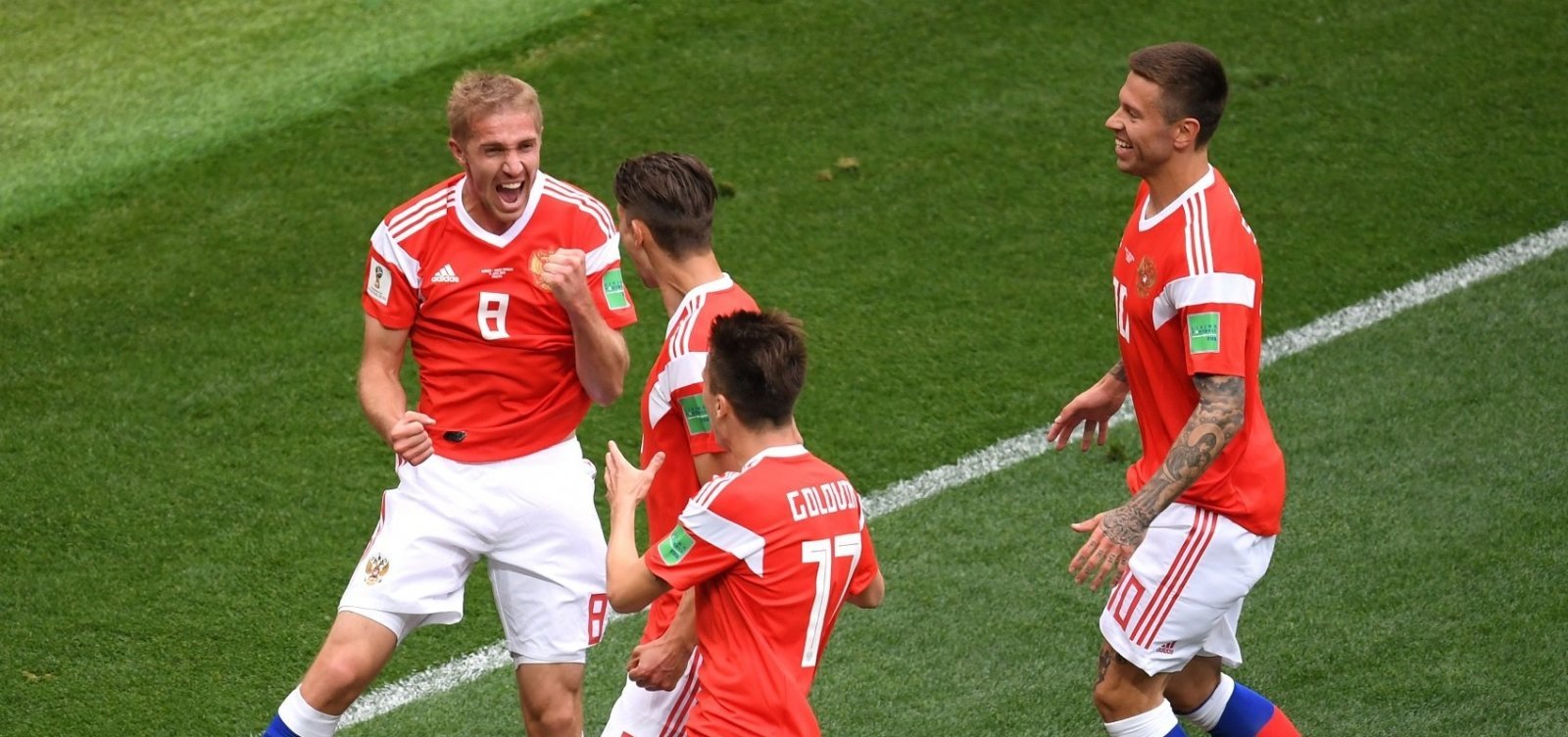 Rússia passeia em casa e vence Arábia na abertura da Copa por 5 a 0 (Foto: Reprodução)