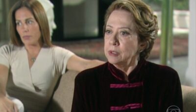 Bia Falcão (Fernanda Montenegro) em cena de Belíssima
(Foto: Reprodução/Globo)