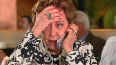 Bia Falcão (Fernanda Montenegro) em cena de Belíssima
(Foto: Reprodução/Globo)