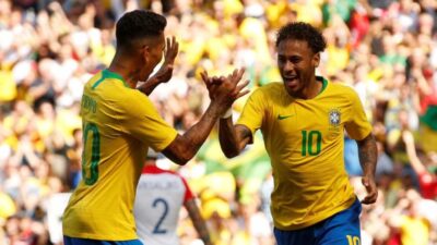 Firmino e Neymar, autores dos dois gols do Brasil contra a Croácia (Foto: Divulgação)