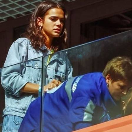 Bruna Marquezine também se emocionou no jogo do Brasil Foto: reprodução/ instagram