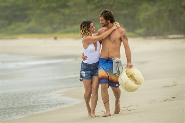 http://tvfoco.uai.com.br/wp-content/uploads/2015/05/Daniela-Mercury.jpg
