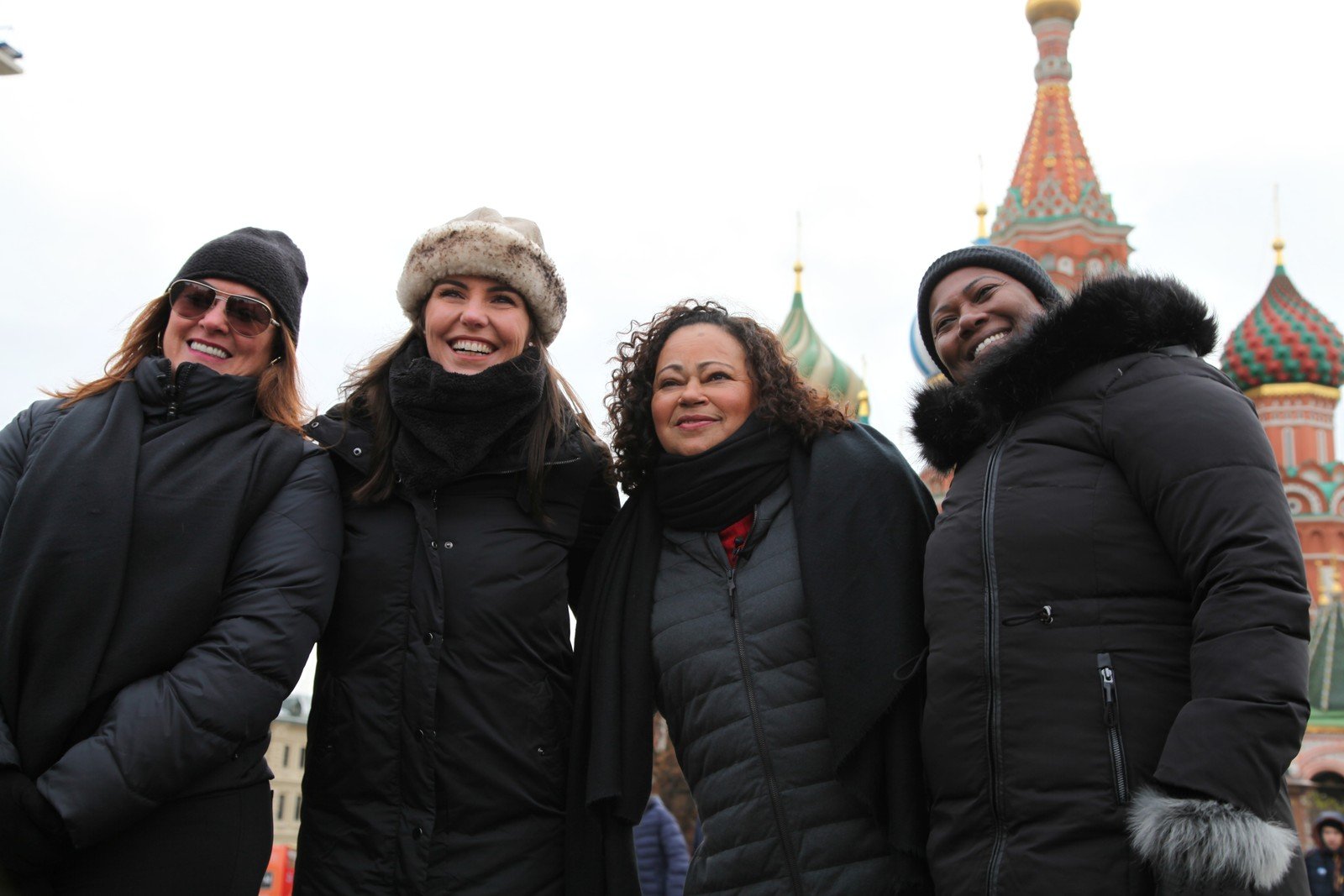 Ane, Vera e Nadine aproveitaram os encantos da Rússia (Foto: Eric Romar )