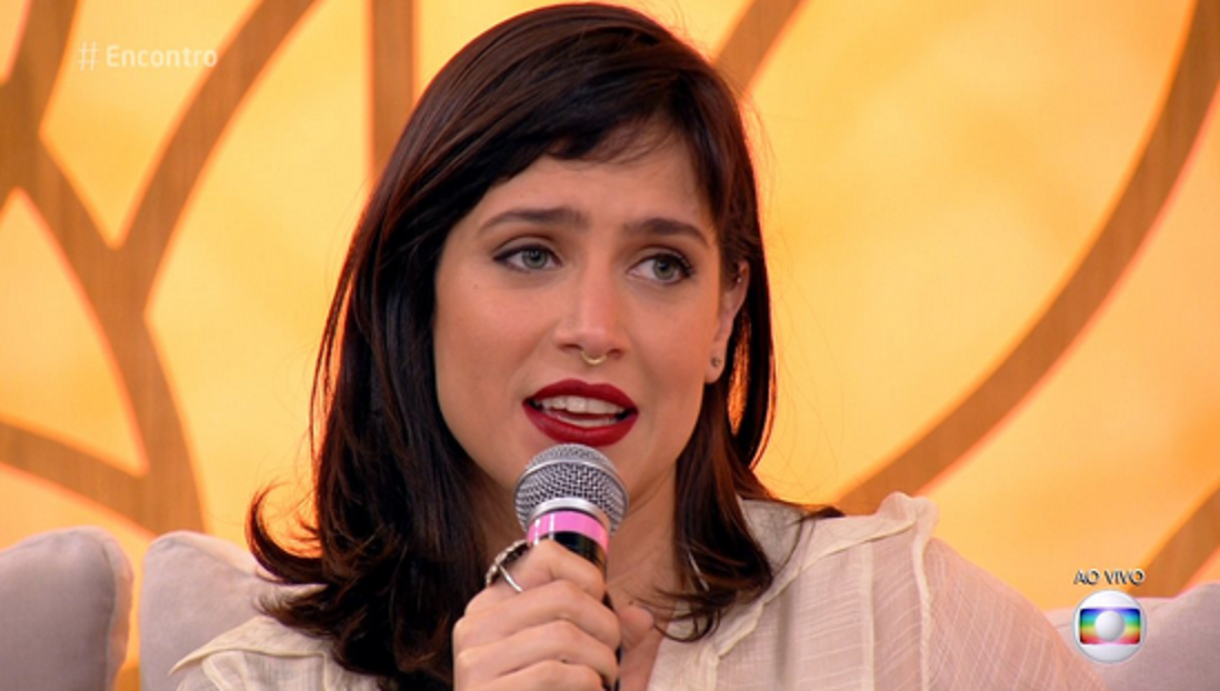 http://tvfoco.uai.com.br/wp-content/uploads/2015/05/Daniela-Mercury.jpg
